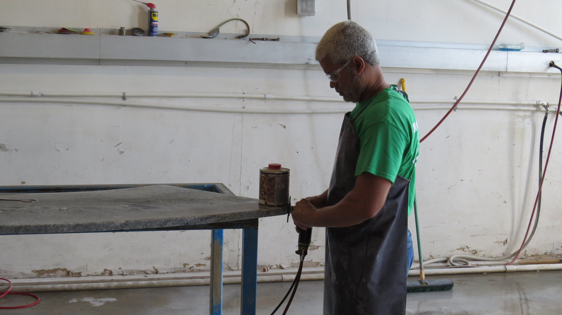 Apex Granite Solutions showroom